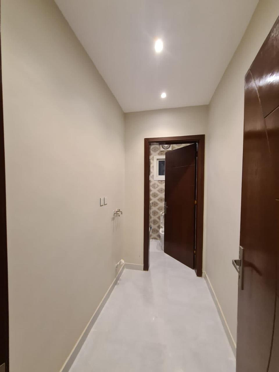 apartment  مشروع الصقاء ( شارع أم القرى )