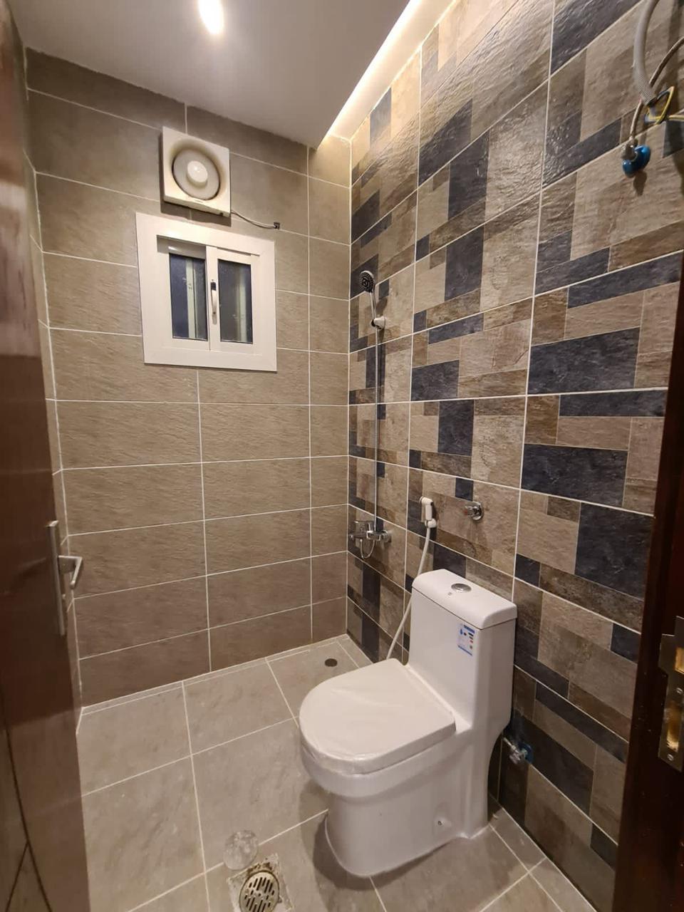 apartment  مشروع الصقاء ( شارع أم القرى )