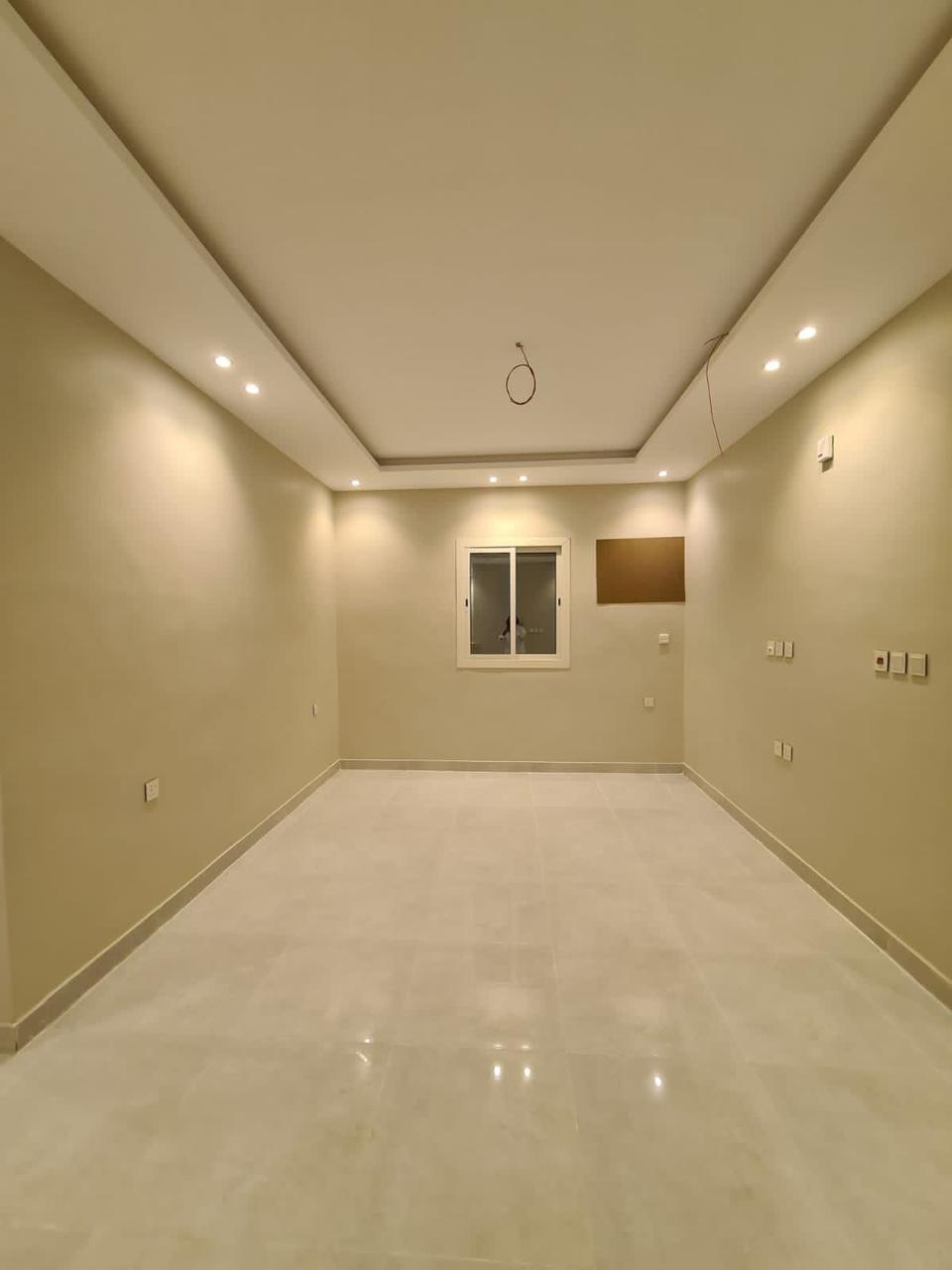 apartment  مشروع الصقاء ( شارع أم القرى )