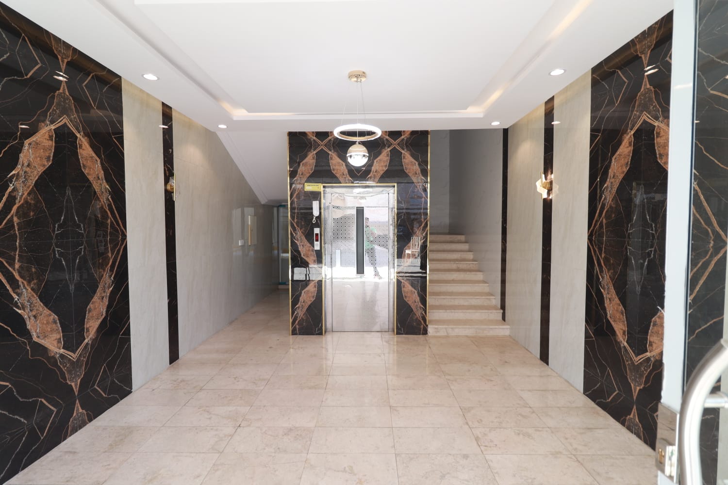 apartment  عقارات المنار 1 ( الرفاهية 101)