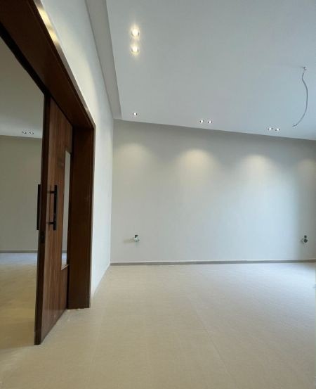 roof  الورود روف 5غرف A1